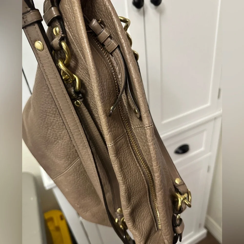 Coach Brooke Taupe Leather Shoulder Bag with Gold Accents - Picture 8 of 11